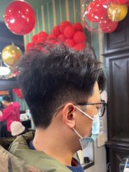 -海文先生国潮烫染男士理发馆