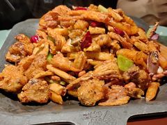 -炭舍干锅·烤鱼(扬名广场店)