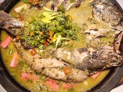 -鸣记脆皮烤鱼·海鲜烤鱼(三八广场店)