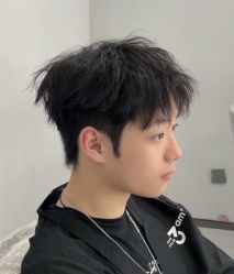 -尤司男士国潮理发馆