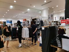 -优衣库(东莞汇一城店)