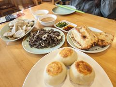 -宝光熏肉鞋底火烧(新街口店)