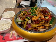 干锅全家福-食悦天美食广场(长沙IFS国金中心店)