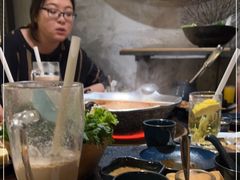 -湊湊火锅·茶憩(上海合生汇店)