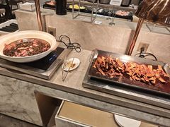 -南郊宾馆·风味自助餐厅·山东十六地市特色菜