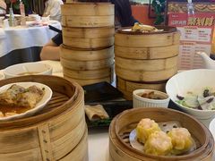 -万龙洲海鲜(大兴绿地缤纷城店)