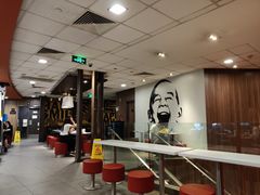 大堂-麦当劳(宾水西道店)