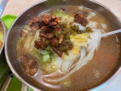 -卓雅桂林米粉