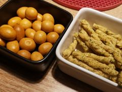 鱼皮花生-李子坝梁山鸡(北碚万达五鸡哥店)