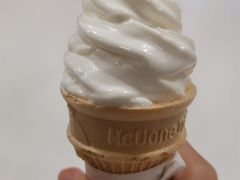 -麦当劳(金鹏路店)
