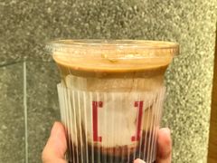 黑洞冰拿铁-代数学家algebraist(苏州中心店)