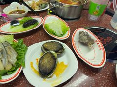 -四囍码头海鲜烧烤自助火锅(外滩南京东路悦荟广场店)