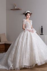 -艾米丽婚纱礼服