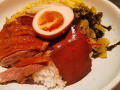 金奖卤鹅肉饭-陈鹏鹏潮汕菜(宝安机场T3航站楼店)