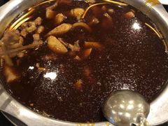 -冯记香辣兔火锅(茶店子总店)