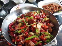-独一佳老胡湘菜馆(矿山路店)