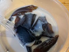 -八婆婆烧仙草(曾厝垵店)