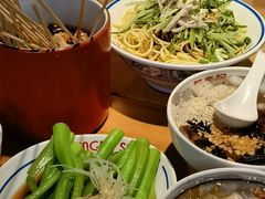 -蓉李记成都名小吃(宜昌伍家岗万达店)