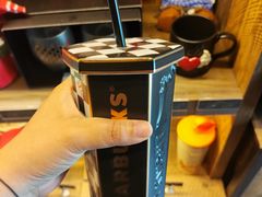 -星巴克(上海虹桥南丰城办公楼店)