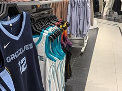 -NIKE上海青浦优选体验店