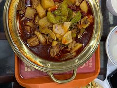 -牛一嘴·兰州牛肉面·大盘鸡(财富中心店)