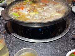 -小饕荟雅安贡椒鱼鲜馆(广福桥店)