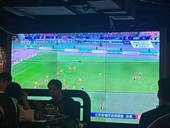 -麦凯伦烧烤·精酿超级工厂店(金桥总店)