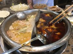 -肖肖酸萝卜鱼火锅(总店)