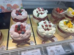 -花花卷卷·鲜食蛋糕(静安久光百货店)