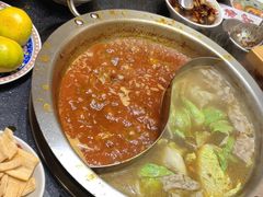 -沸炉重庆老火锅(军事博物馆店)