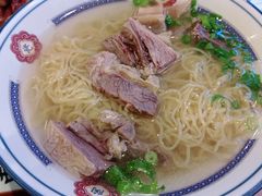 -七爷清汤腩·港式餐厅(金狮广场店)