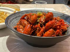 -肥肥虾庄·金牌油焖大虾(首义路店)
