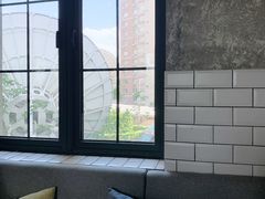 靠窗位-Arrow Factory Brewing箭厂啤酒
