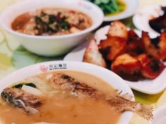黄鱼年糕-何记面馆(龙泉山店)