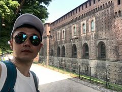 -斯福尔扎古堡