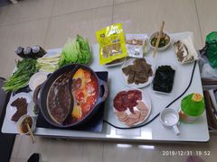 -锅圈食汇火锅烧烤食材超市(聚贤路店)