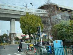 -康新公路(地铁站)