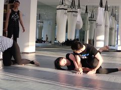 -EFL巴西柔术·综合格斗·泰拳·少儿体能训练(虹桥德必馆)