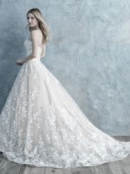 -LANYI COUTURE高级婚纱礼服改衣店