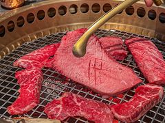 -铭牛烧肉·和牛海鲜自助(高新月牙湖店)