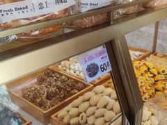 -玛尔哈巴·塔塔尔糕点(华侨小区店)