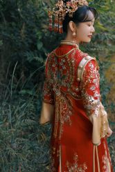 -洋洋婚纱品牌集合店