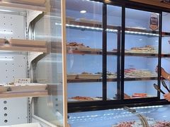 -哈尔滨小酒馆·鲜肉现穿自助烧烤(康新花园店)