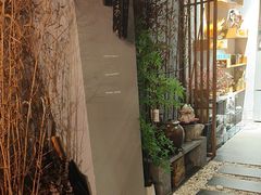 -泰·菩提树下[泰式按摩x精油SPAx肩颈头疗](新景店)