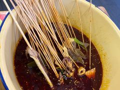 -拈签一笑黄牛肉辣卤串串