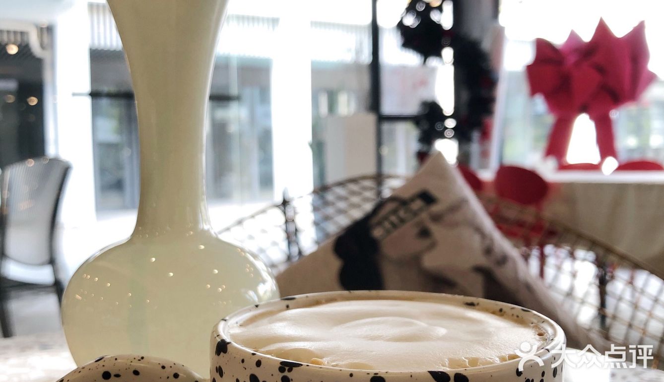 东城智慧小镇探店[加油]网红饮品店