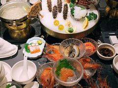 -半岛翡丽海鲜自助餐厅(观风亭店)