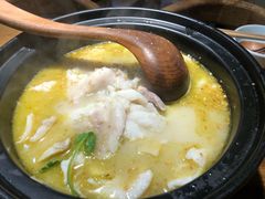 -九锅一堂酸菜鱼(万达广场店)