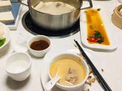 -煲王粤菜餐厅(中侨中心店)