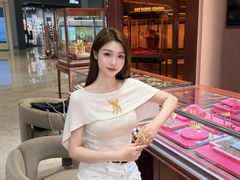 -余姚五彩城